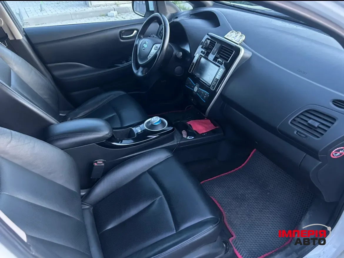 Nissan Leaf - фото 4