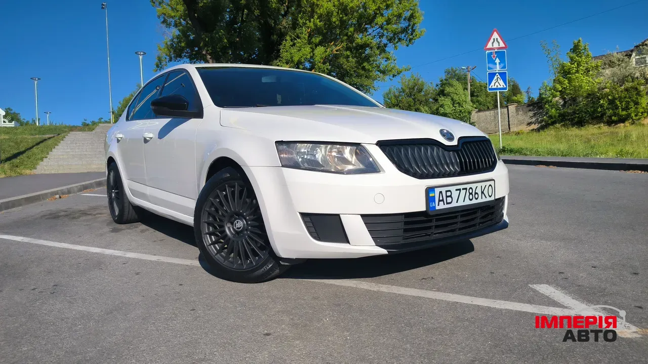 Skoda Octavia - фото 1
