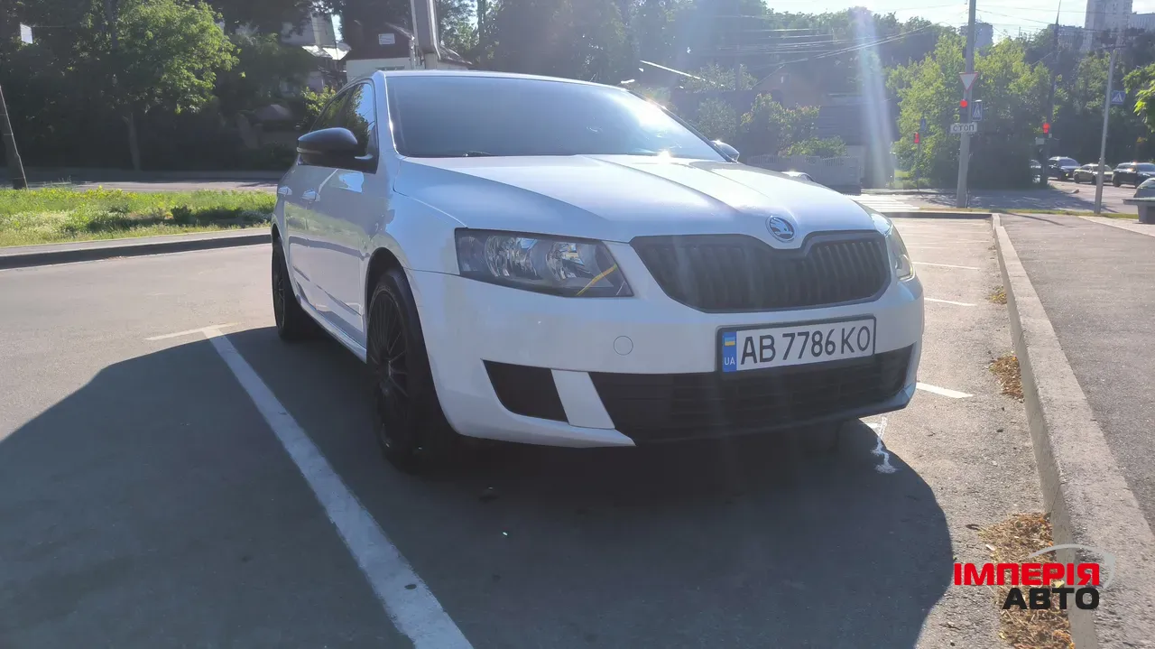 Skoda Octavia - фото 4