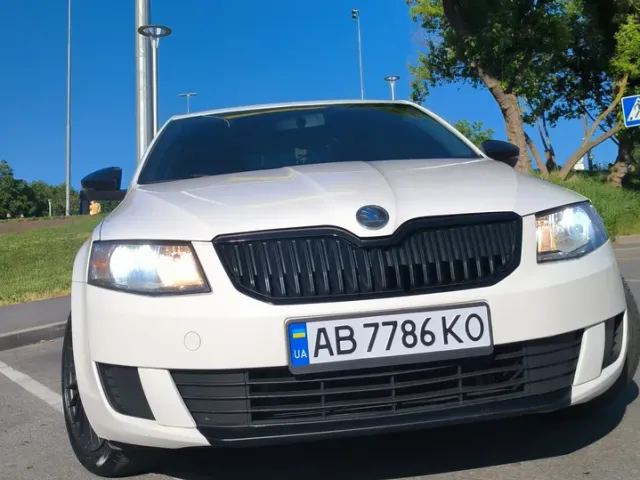 Skoda Octavia - фото 5