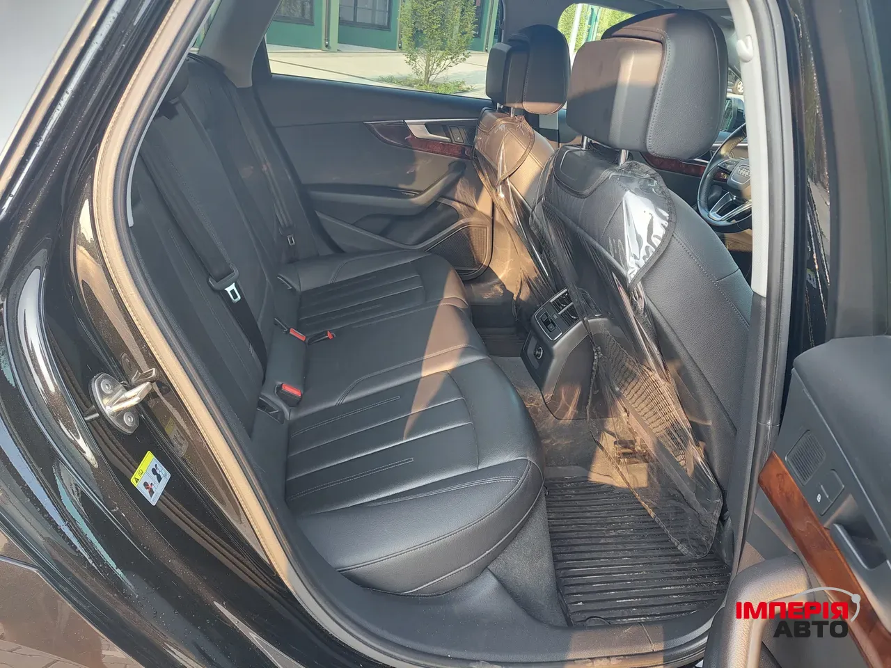 Audi A4 allroad - фото 11