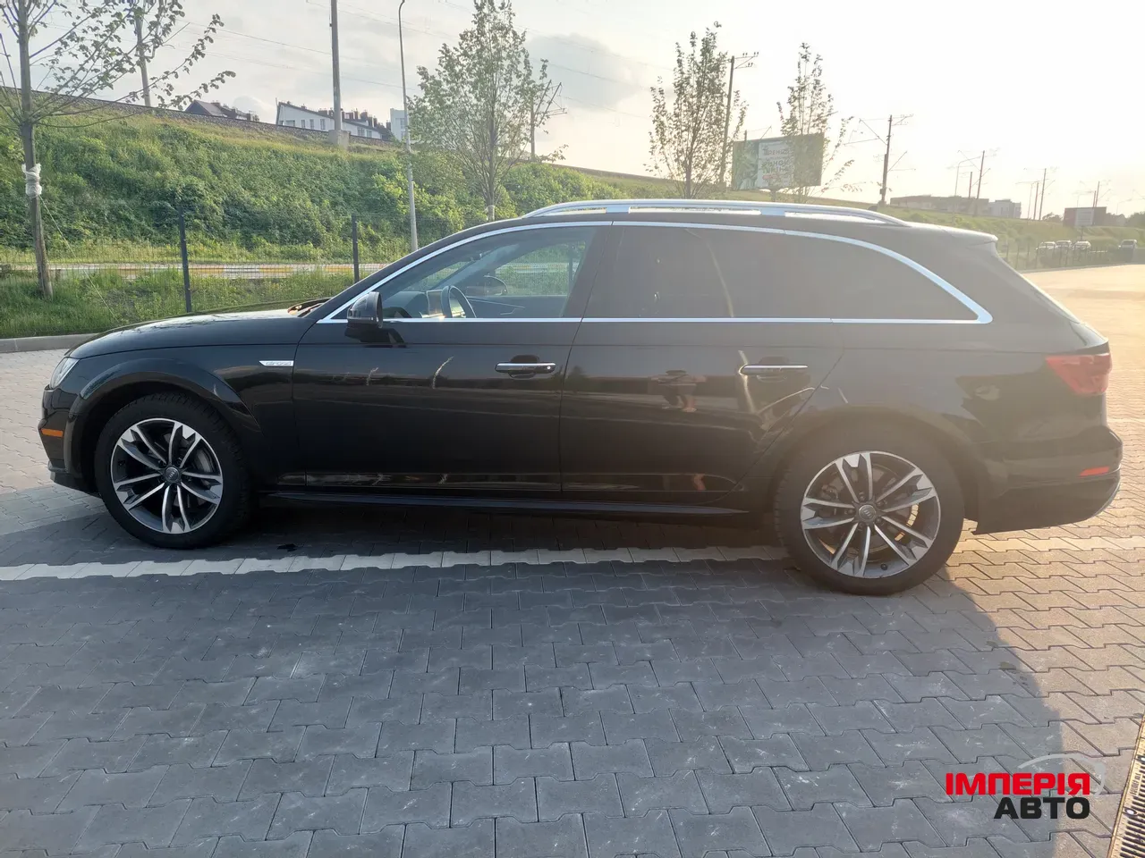 Audi A4 allroad - фото 8