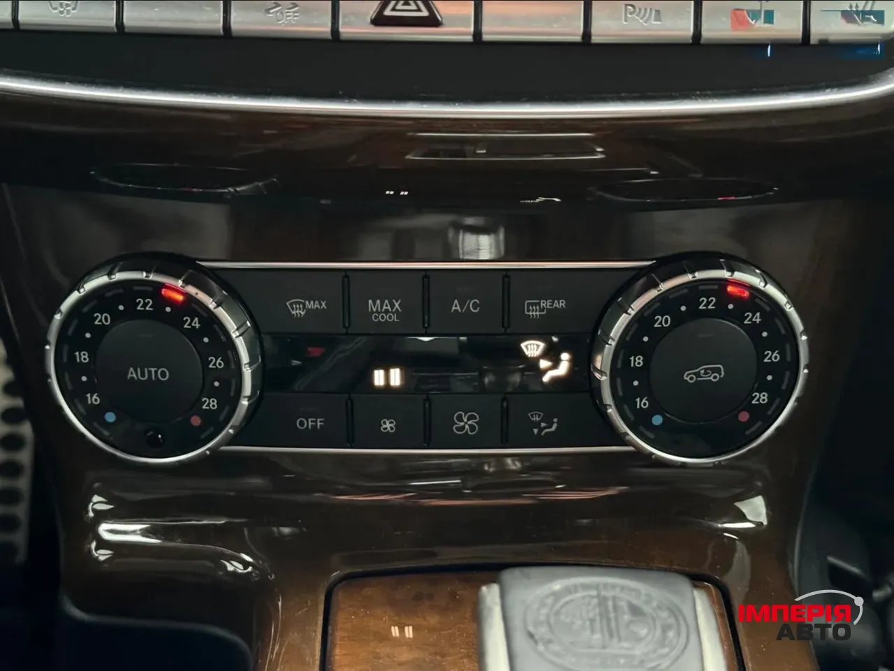 Mercedes-Benz G-Класс - фото 30