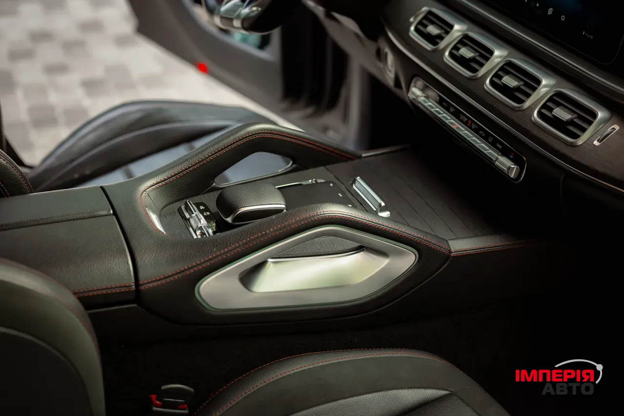 Mercedes-Benz GLE Coupe AMG - фото 9