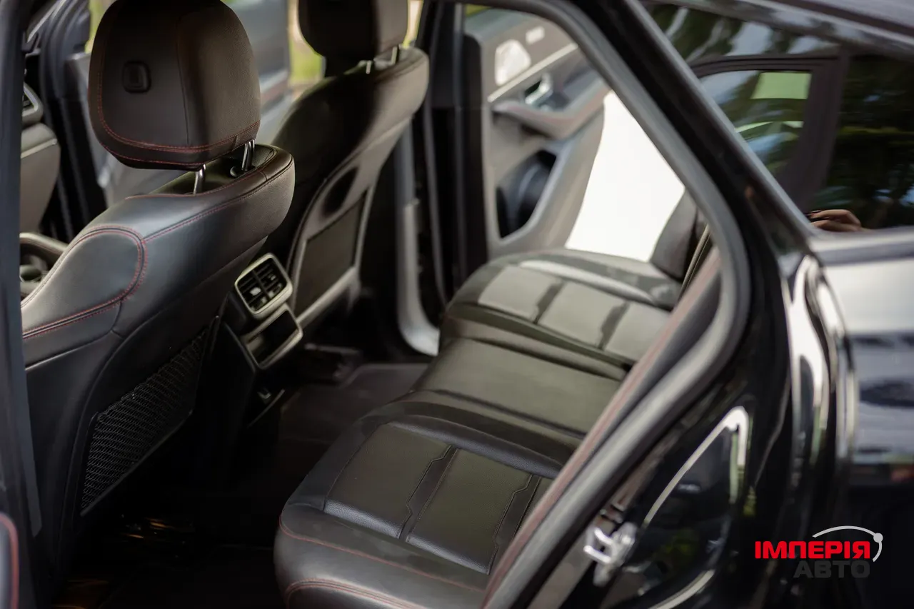 Mercedes-Benz GLE Coupe AMG - фото 13