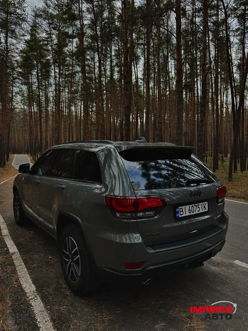 Jeep Grand Cherokee - фото 13