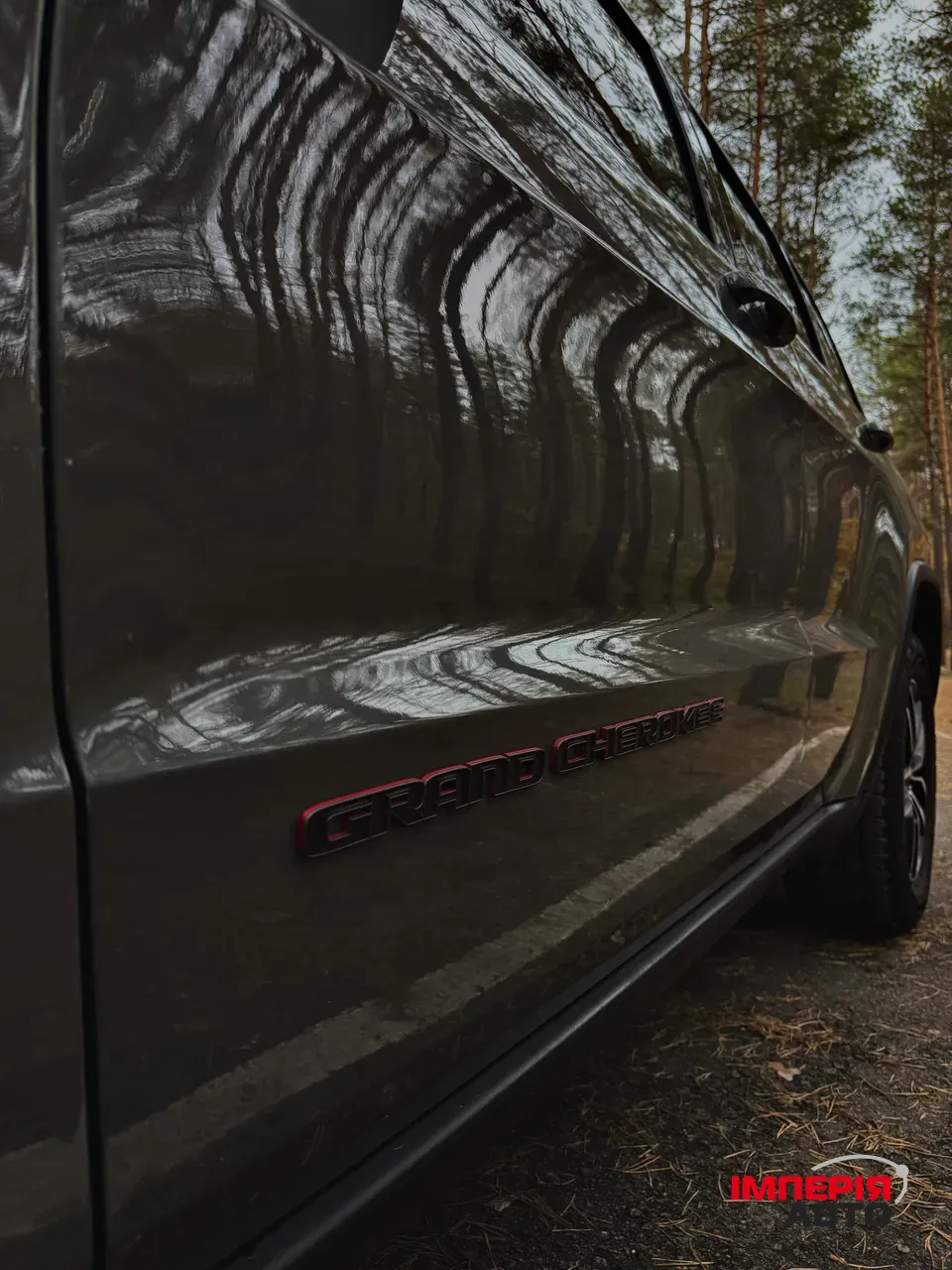 Jeep Grand Cherokee - фото 8