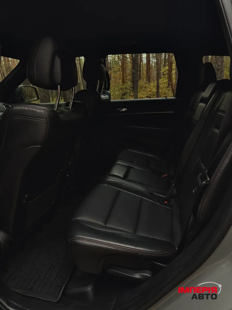 Jeep Grand Cherokee - фото 24