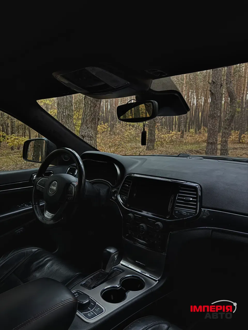 Jeep Grand Cherokee - фото 19