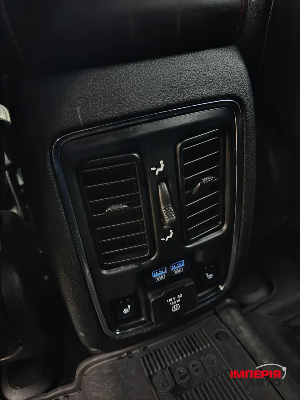 Jeep Grand Cherokee - фото 25