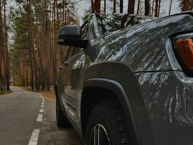 Jeep Grand Cherokee - фото 4