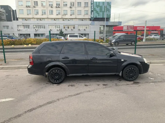 Chevrolet Lacetti - фото 2