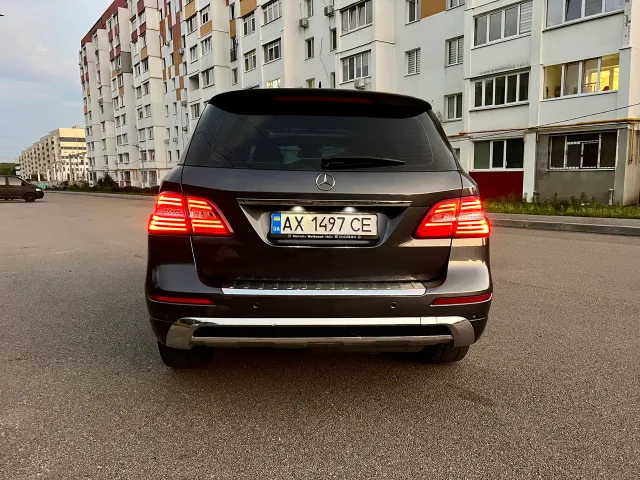 Mercedes-Benz M-Класс - фото 5