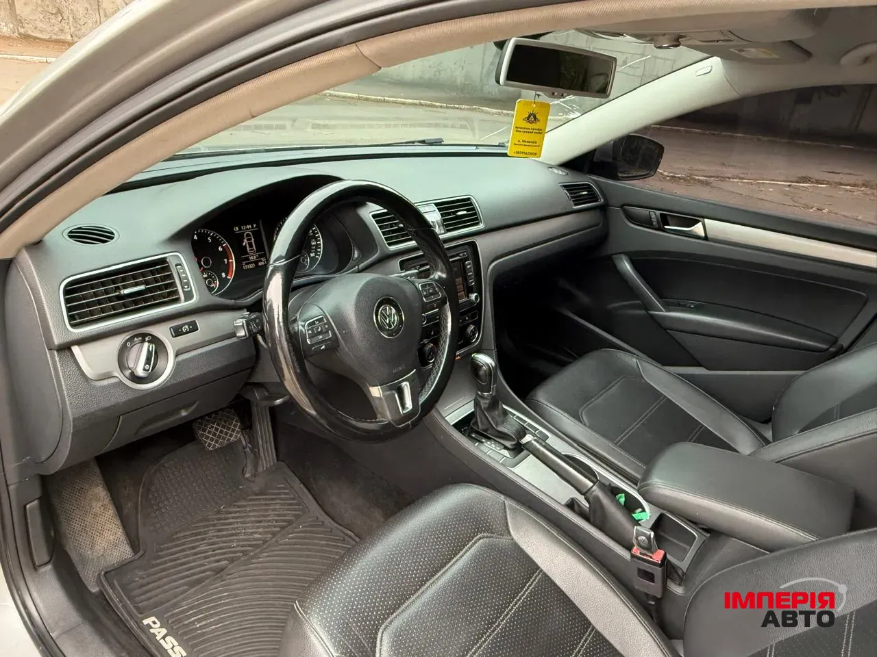 Volkswagen Passat - фото 7