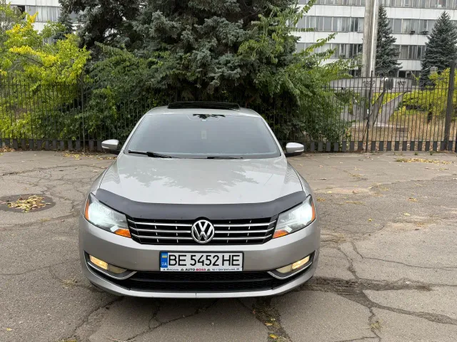Volkswagen Passat - фото 2