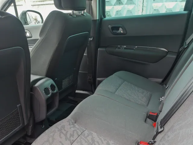 Peugeot 3008 - фото 2