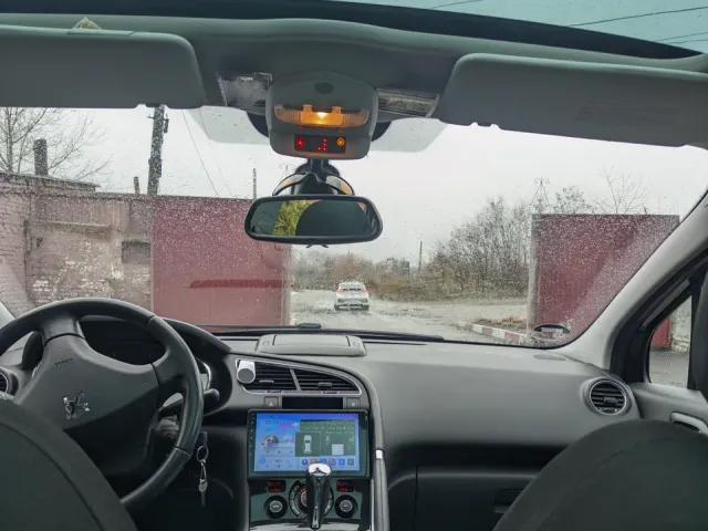 Peugeot 3008 - фото 1