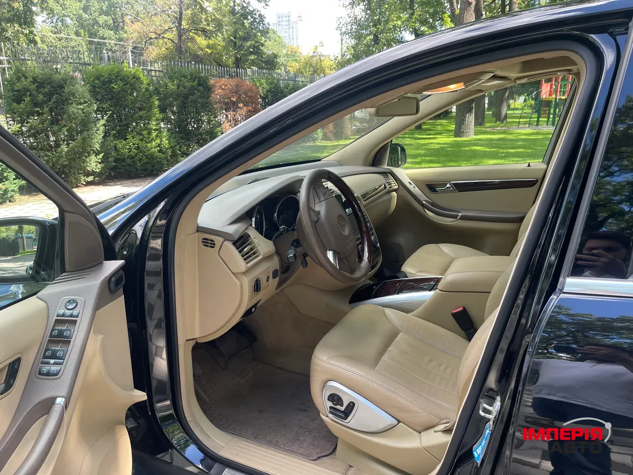 Mercedes-Benz R-Класс - фото 5