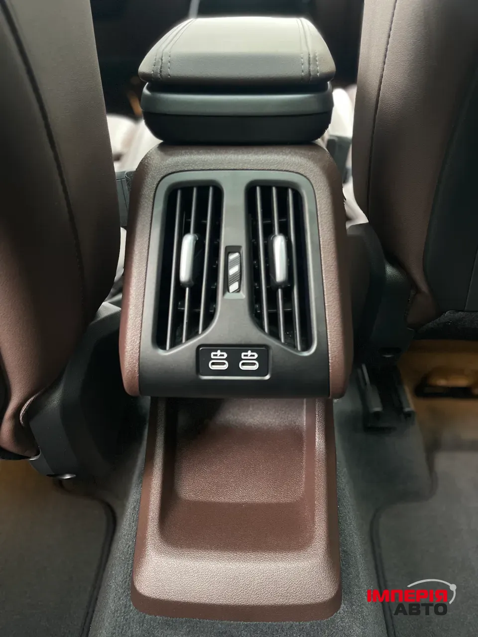 BMW X1 - фото 23