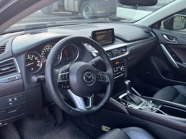 Mazda 6 - фото 5