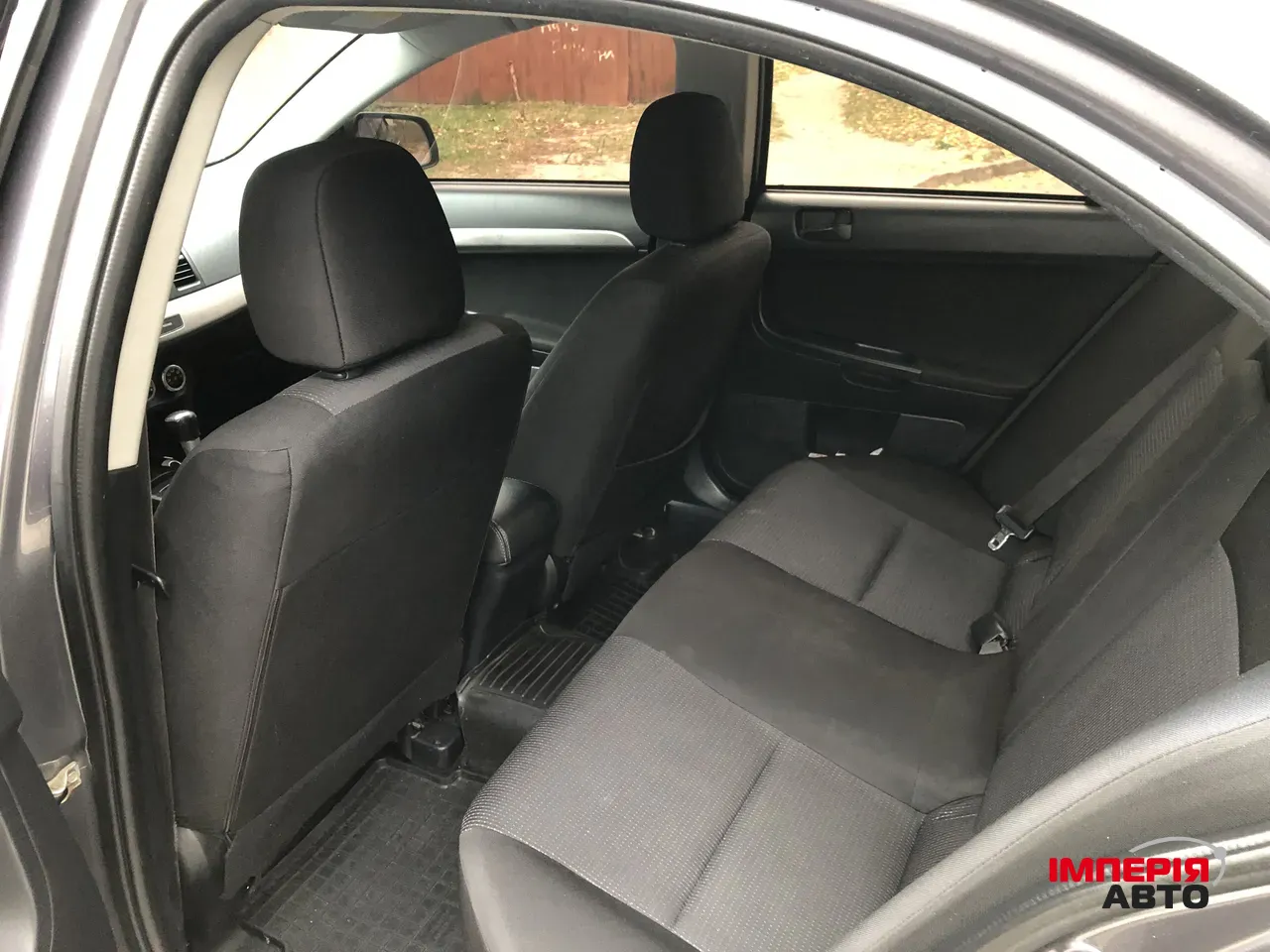 Mitsubishi Lancer - фото 15