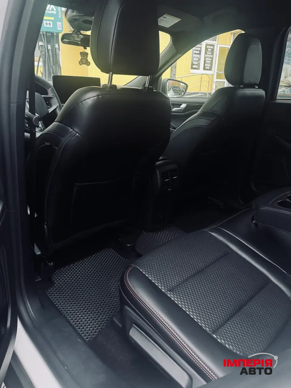 Ford Escape - фото 17