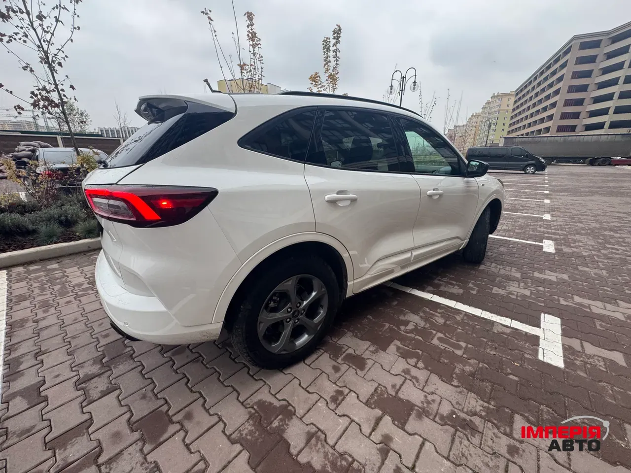 Ford Escape - фото 5