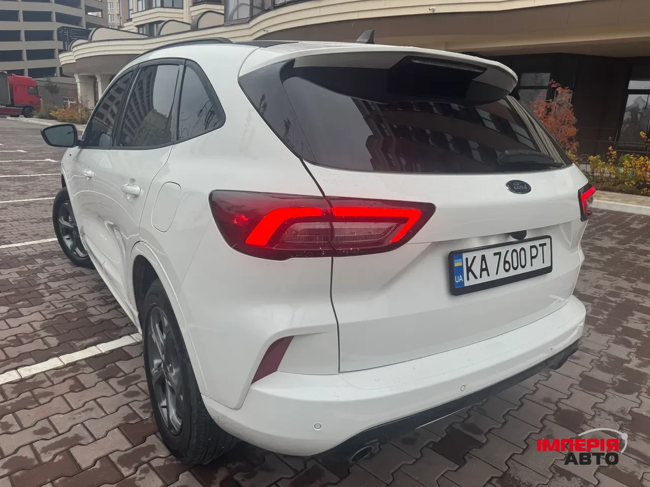 Ford Escape - фото 7