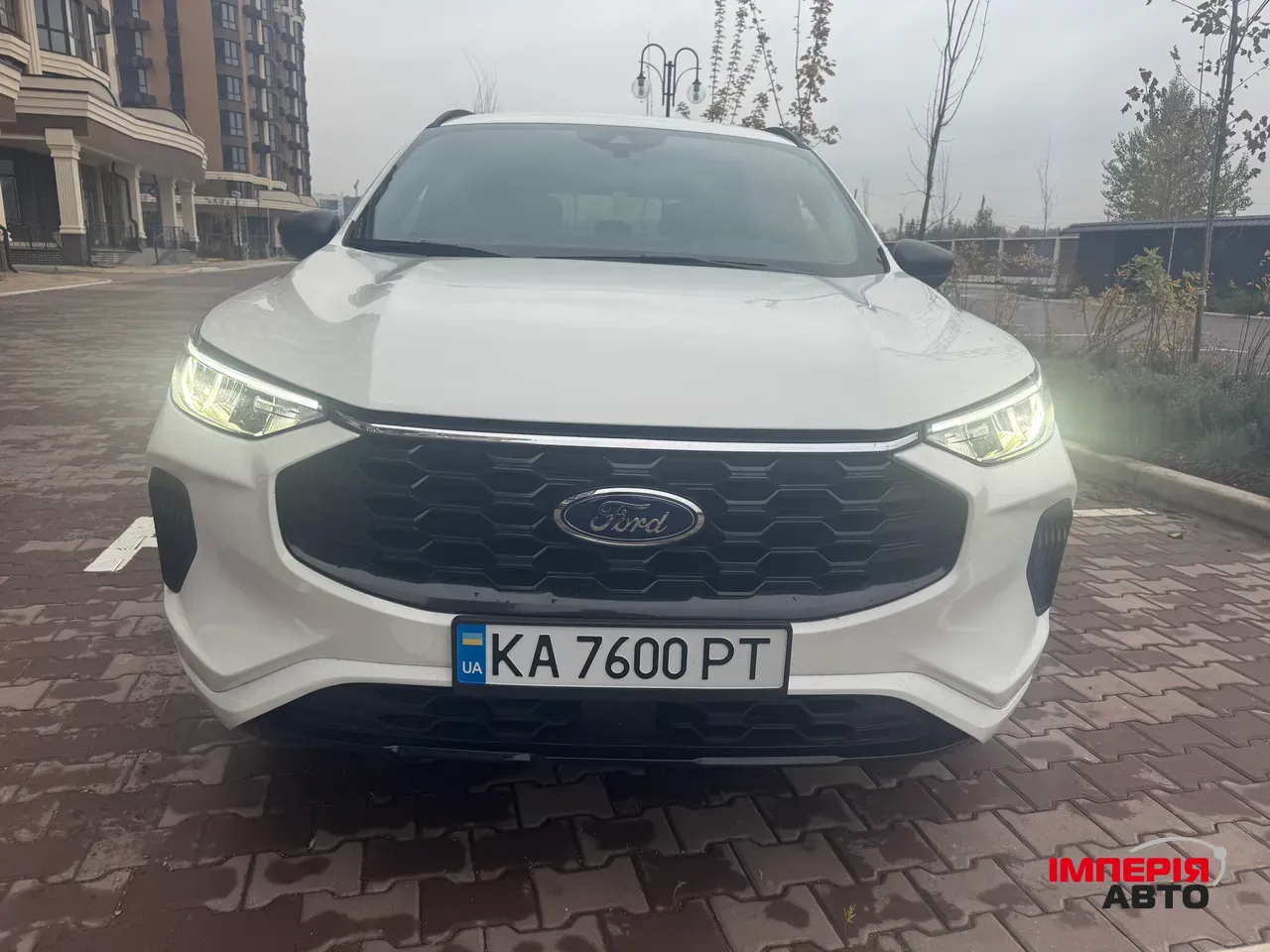 Ford Escape - фото 2