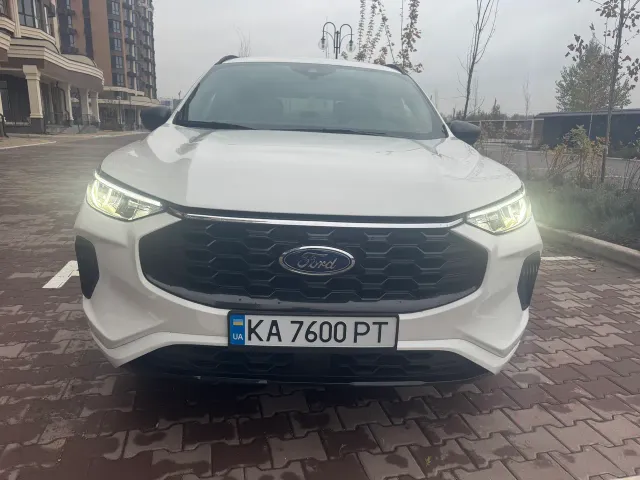 Ford Escape - фото 2