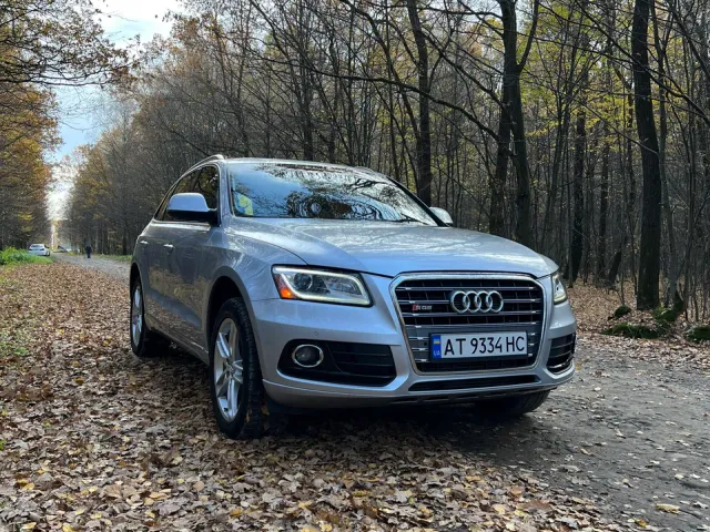 Audi Q5 - фото 1