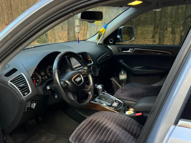 Audi Q5 - фото 4