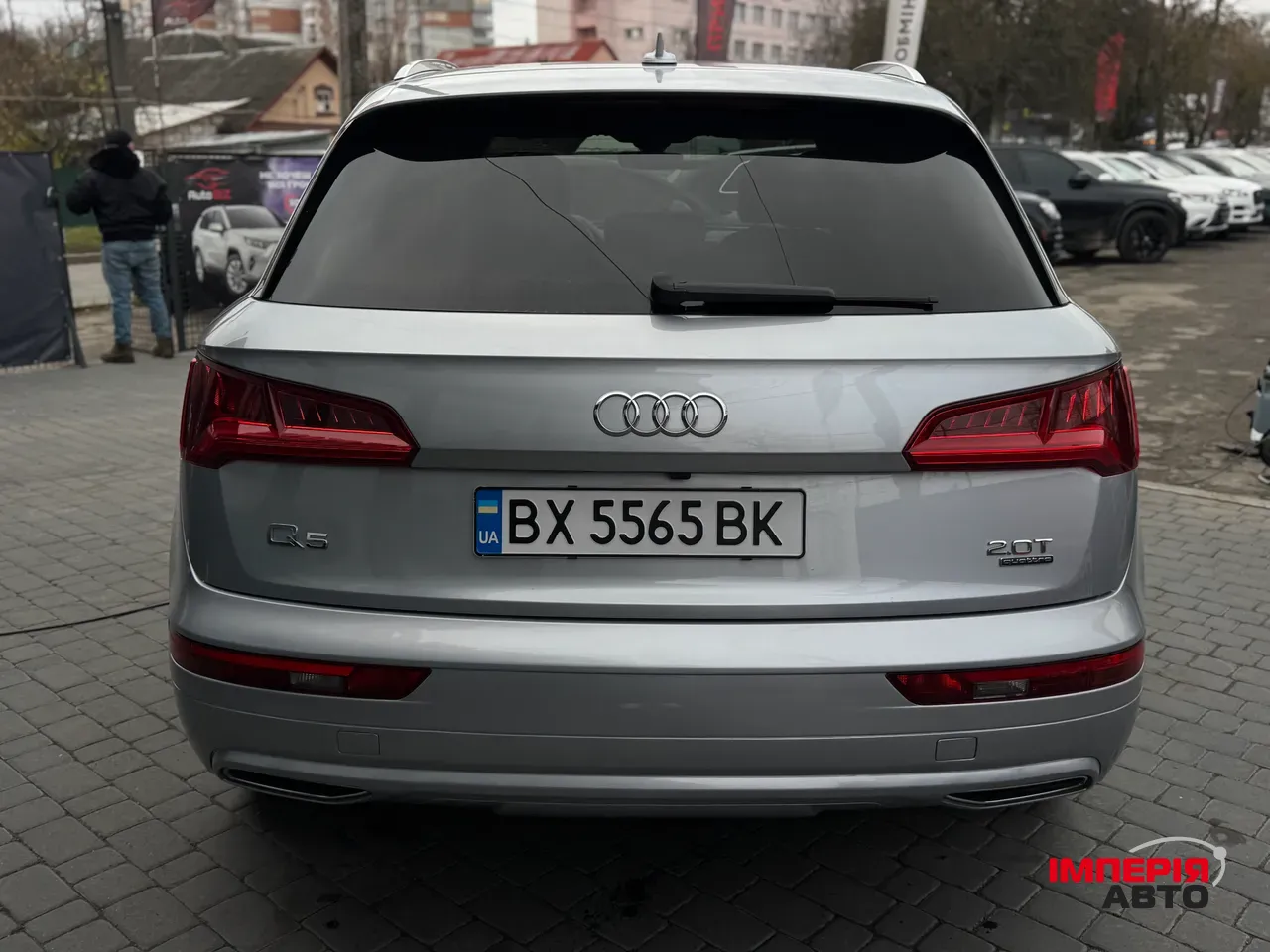 Audi Q5 - фото 4