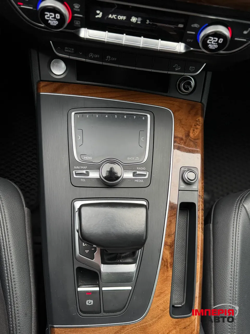 Audi Q5 - фото 15