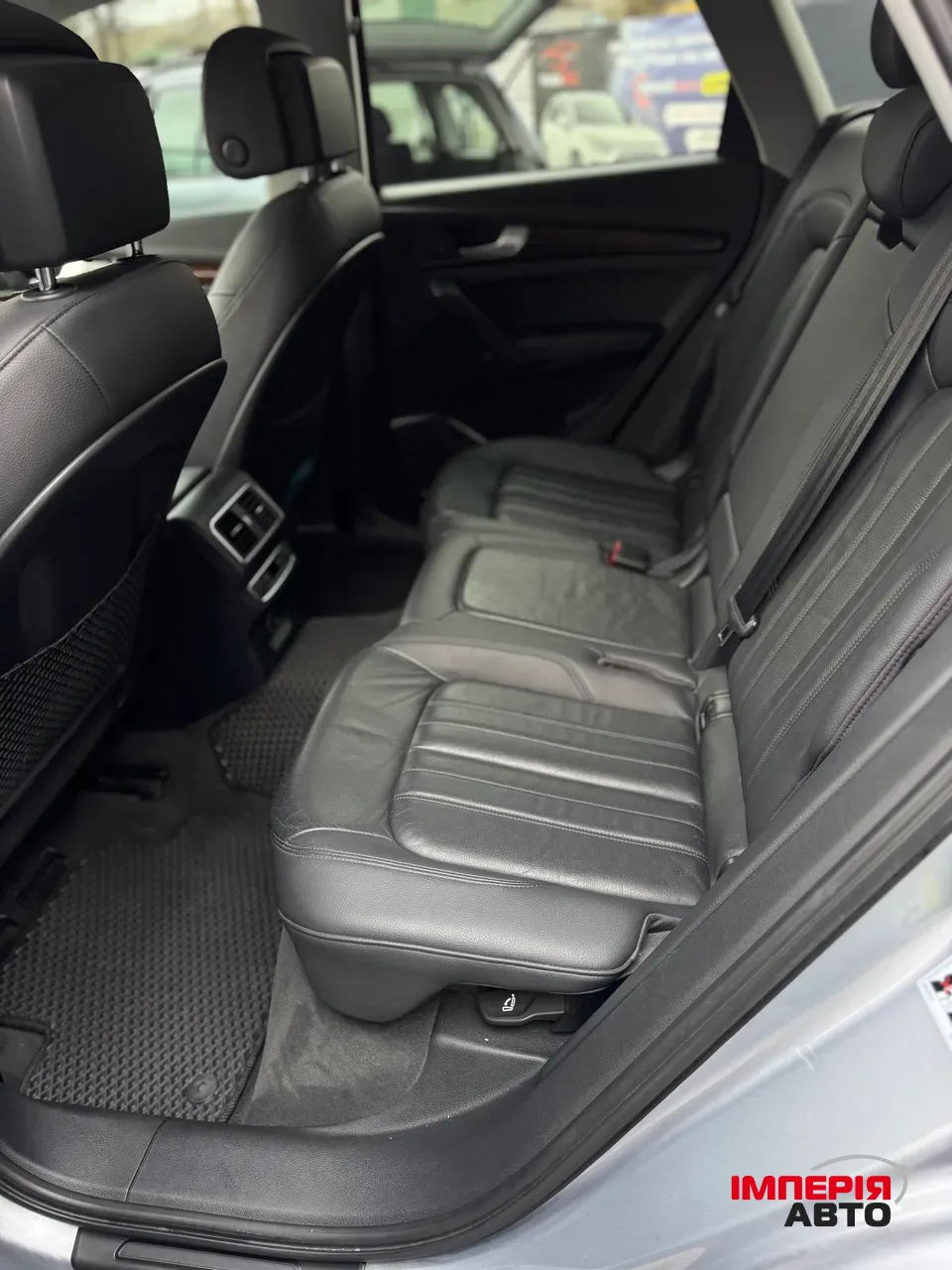 Audi Q5 - фото 8