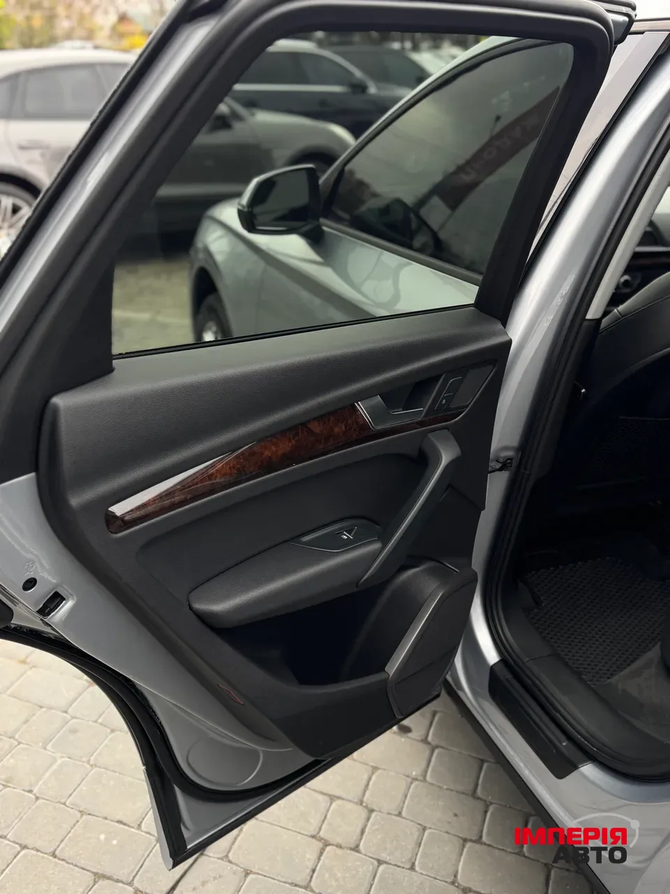 Audi Q5 - фото 11