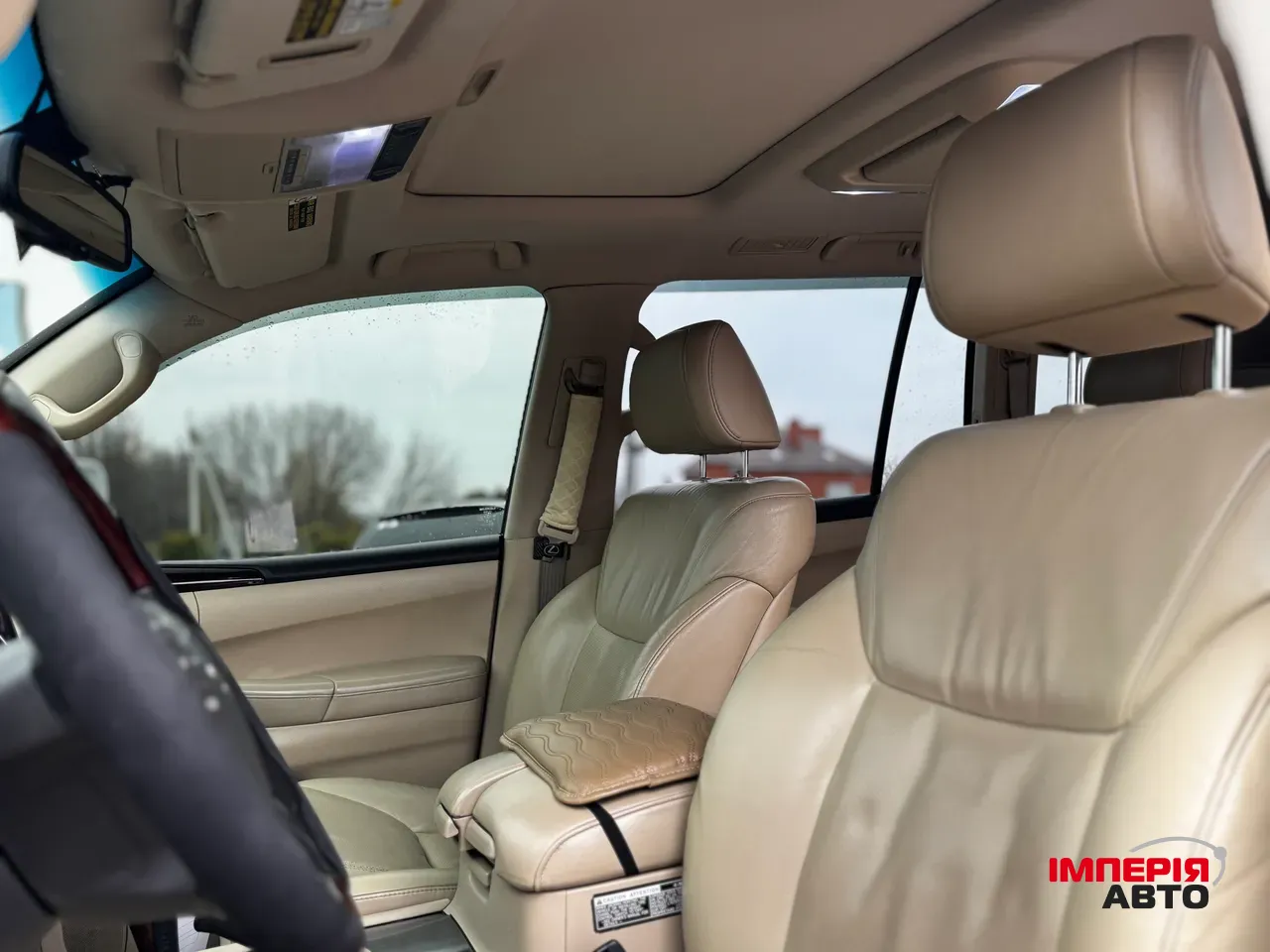 Lexus LX - фото 11