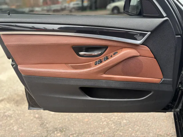 BMW 5 серії - фото 5