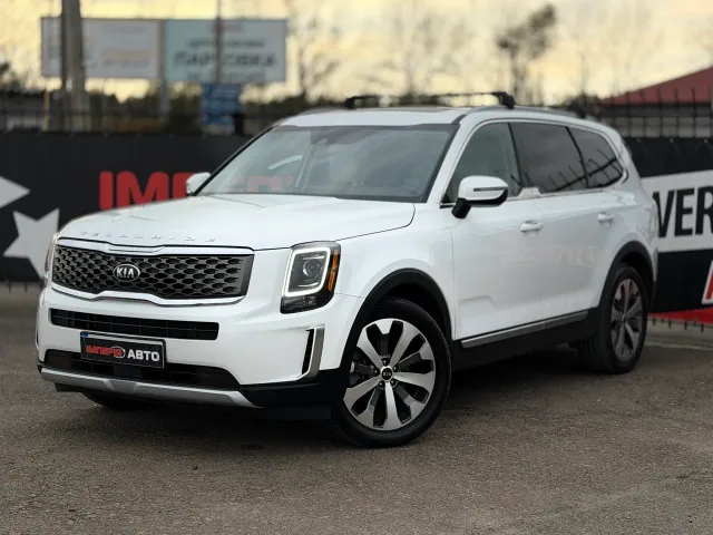 Kia Telluride - фото 1