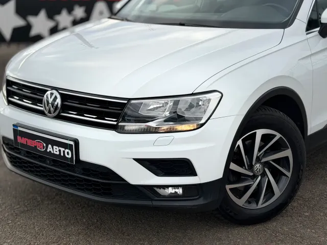 Volkswagen Tiguan - фото 2
