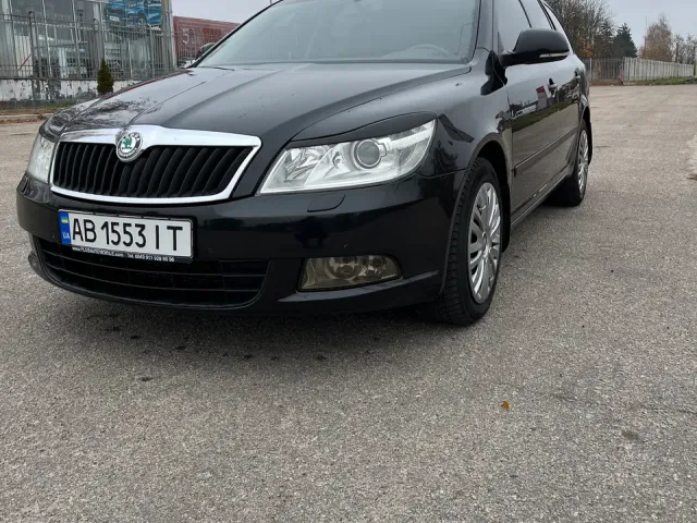 Skoda Octavia - фото 1