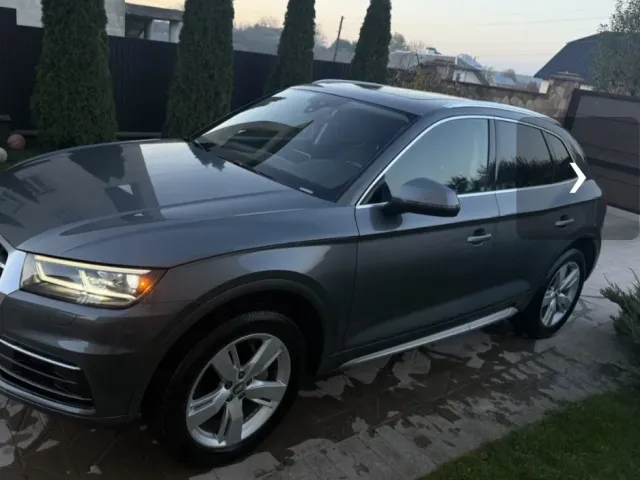 Audi Q5 - фото 2