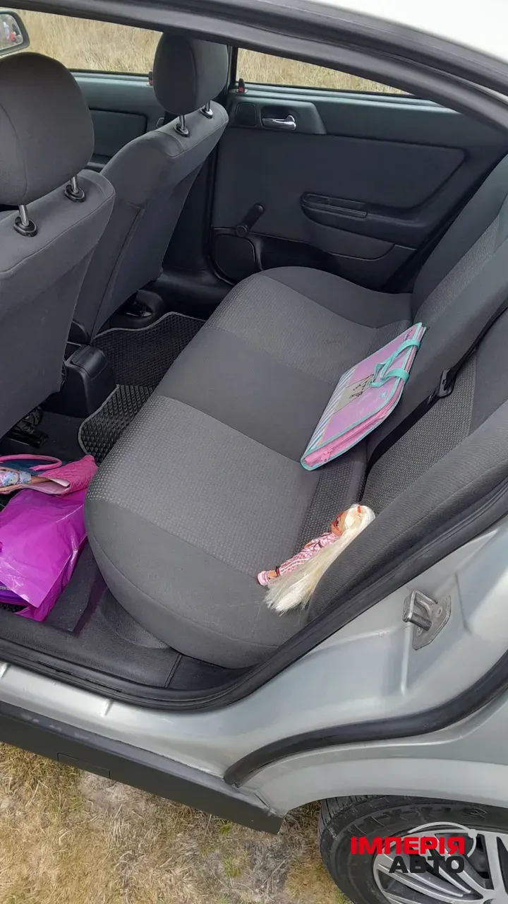 Opel Astra - фото 7