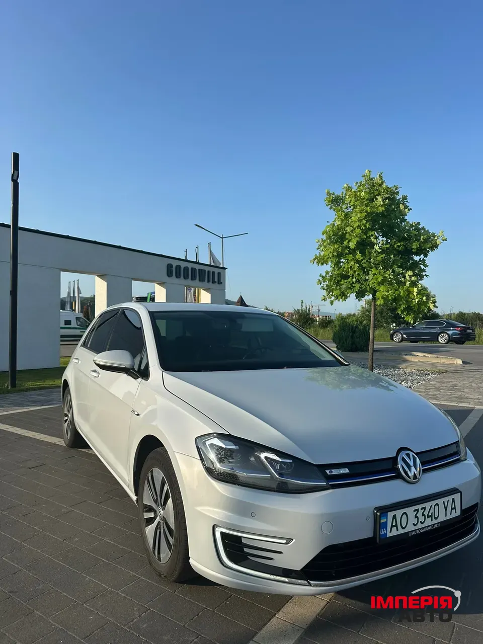 Volkswagen Golf - фото 1