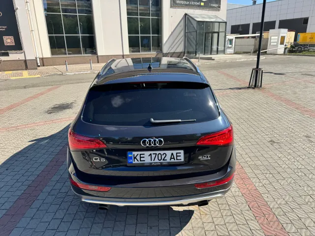 Audi Q5 - фото 5