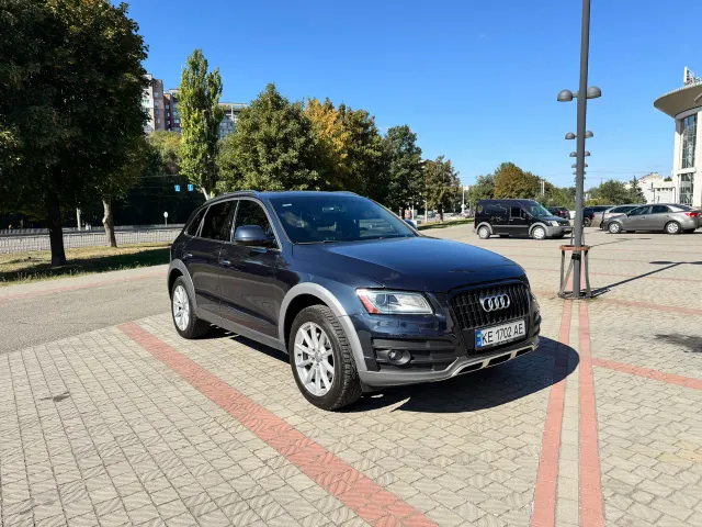 Audi Q5 - фото 1