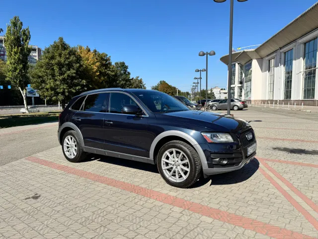 Audi Q5 - фото 2