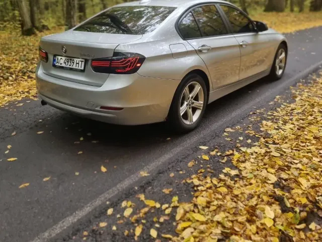 BMW 3 серії - фото 5