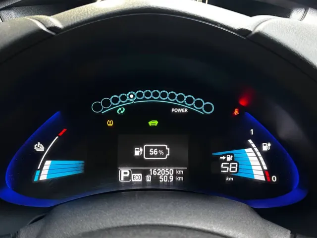 Nissan Leaf - фото 4