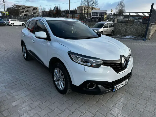 Renault Kadjar - фото 1